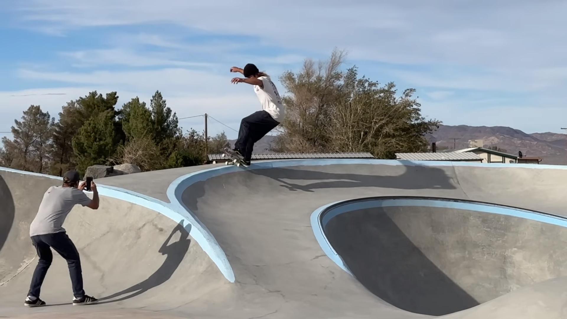 KEEN RAMPS – I bought an Entire SKATEPARK in the middle of the Desert